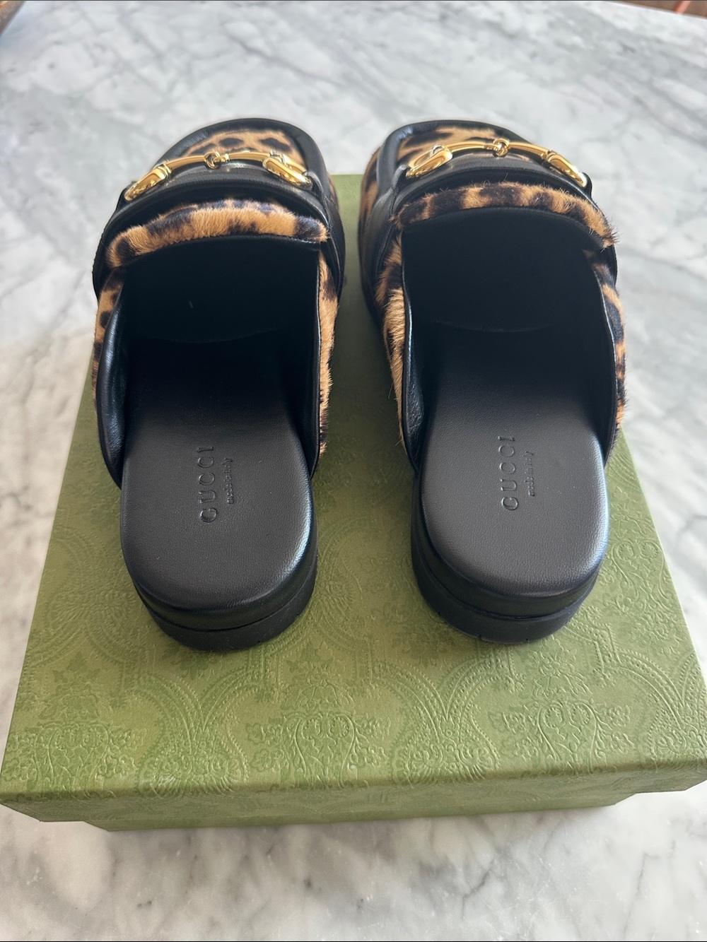 Gucci Leopard Print Fur Backless Loafers w/ Black Leather & Gold Bit size 37 NWT - Picture 4 of 6